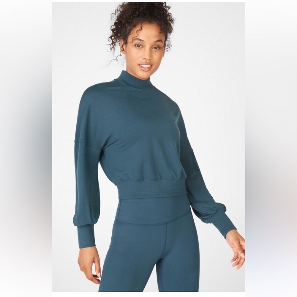 Fabletics Samantha Blue Mock Neck Cropped Sweatshirt